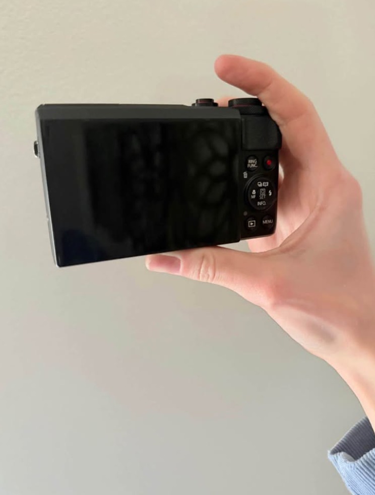 Canon PowerShot G7X Mark II Compact Digital Camera w/ Battery & Charger thumbnail 2