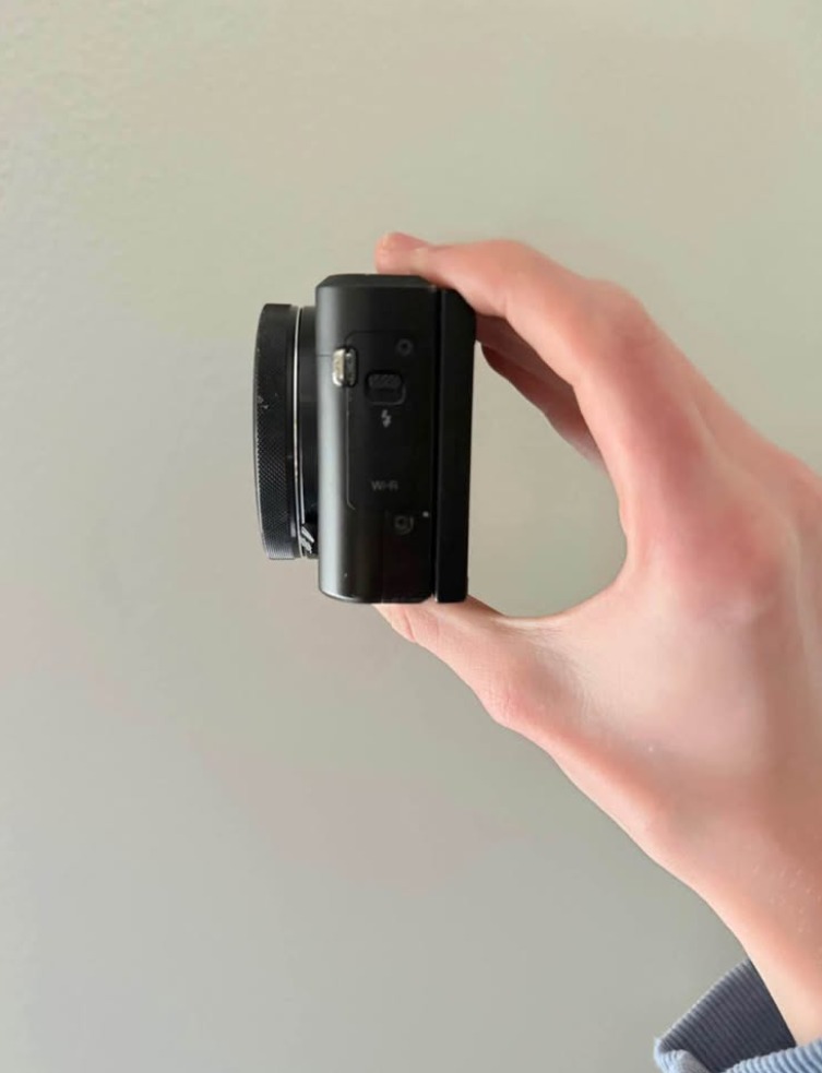 Canon PowerShot G7X Mark II Compact Digital Camera w/ Battery & Charger thumbnail 4