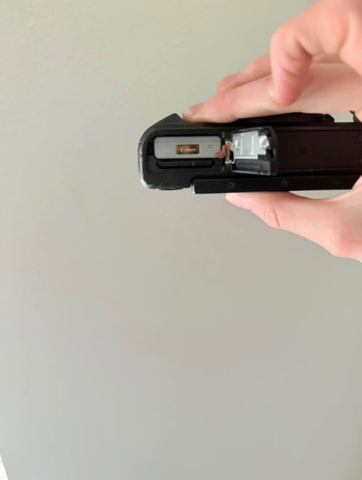 Canon PowerShot G7X Mark II Compact Digital Camera w/ Battery & Charger thumbnail 6