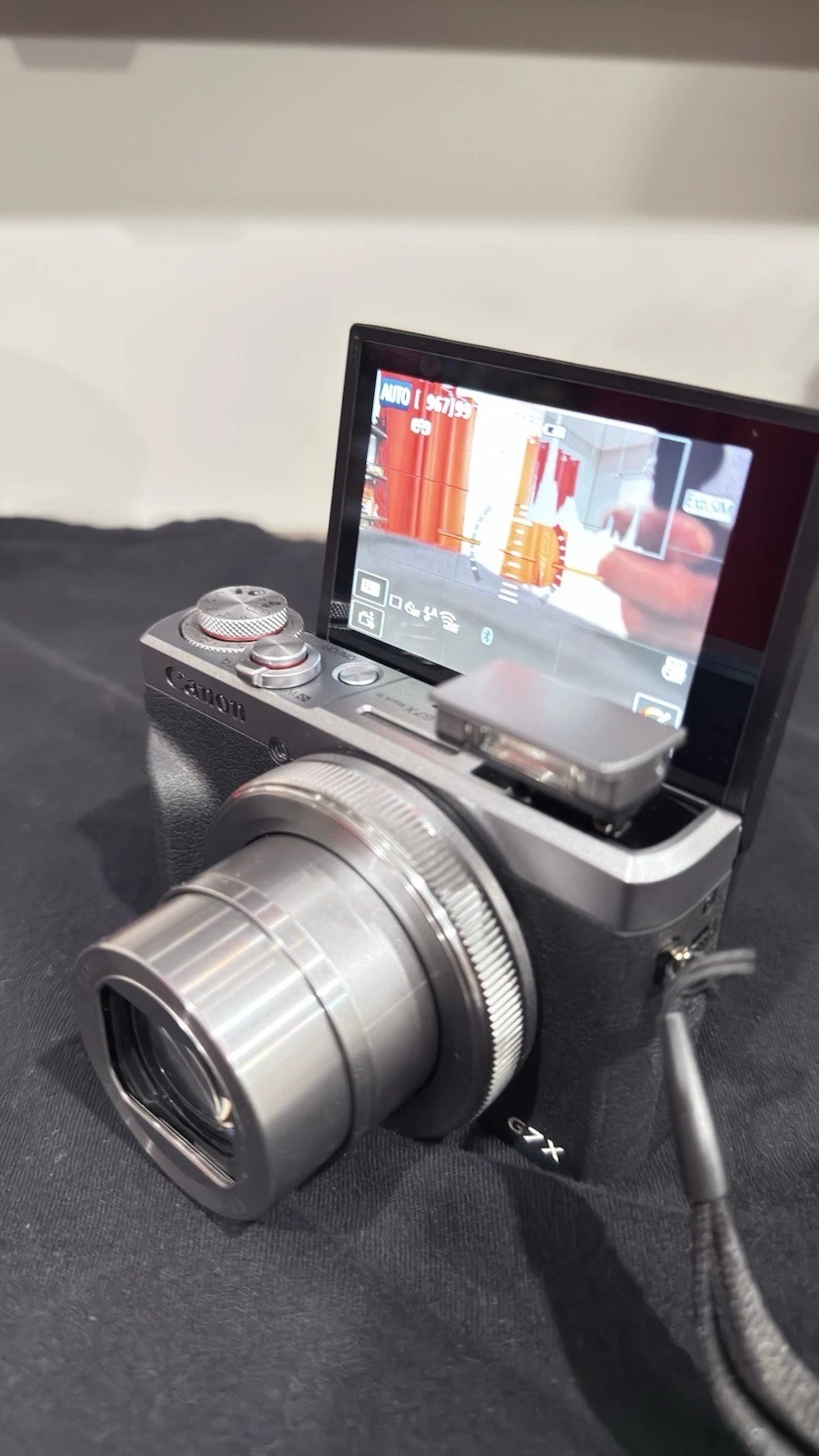 Canon PowerShot G7X Mark III 20.1MP 4K WIFI Black thumbnail 3