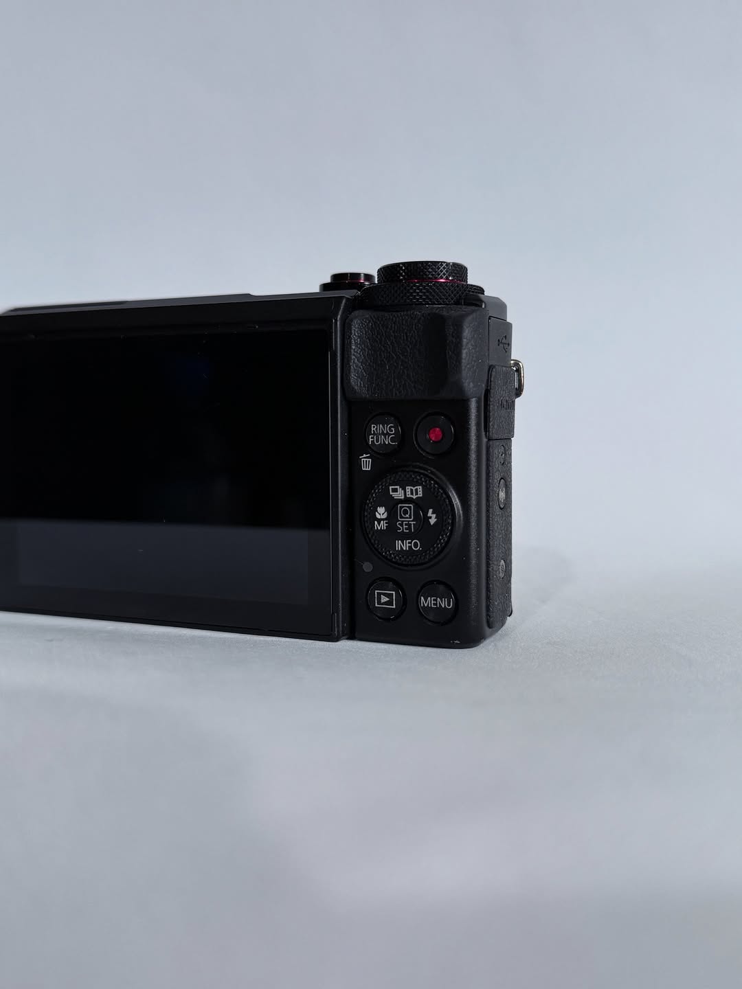 Canon PowerShot G7X Mark III– 20.1MP Digital Camera – Black – Excellent Condition thumbnail 8