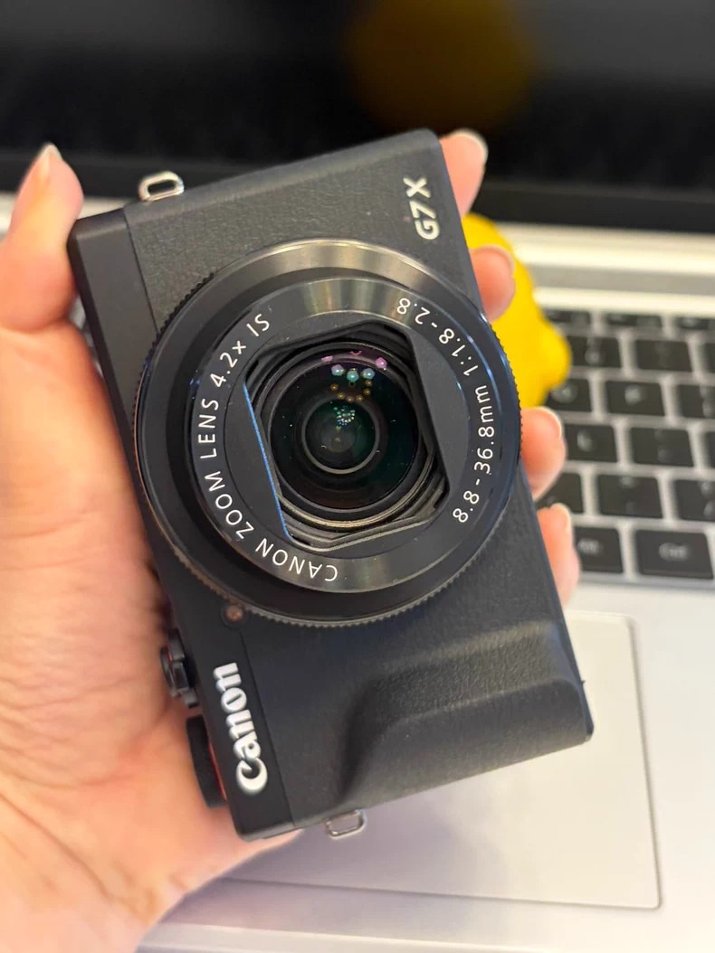 Canon PowerShot G7X Mark III 20.2MP 4K Digital Camera 4.2x Optical Zoom – 98% NEW