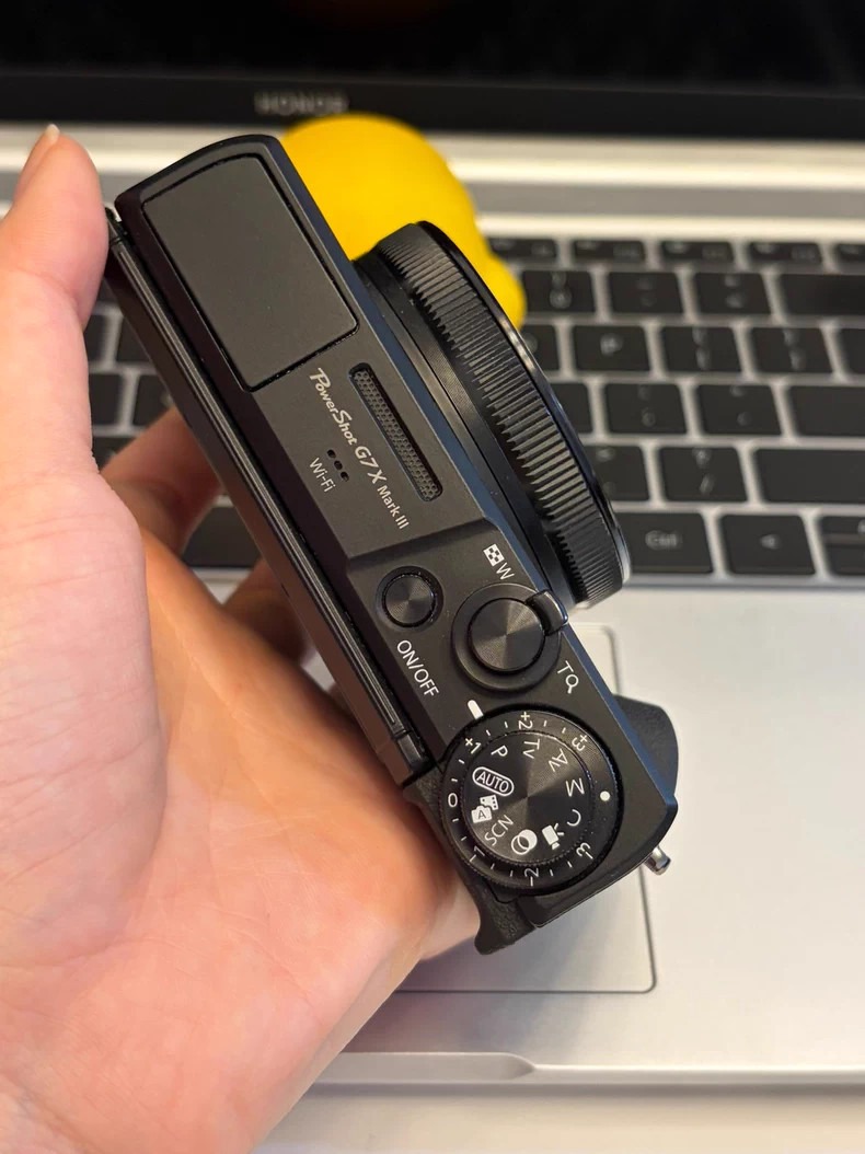 Canon PowerShot G7X Mark III 20.2MP 4K Digital Camera 4.2x Optical Zoom – 98% NEW thumbnail 4