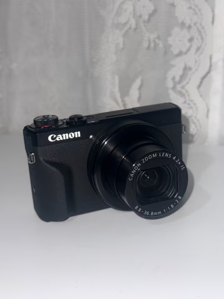 Canon powershot G7X MARK III Black Compact Digital Camera with the Original box thumbnail 2