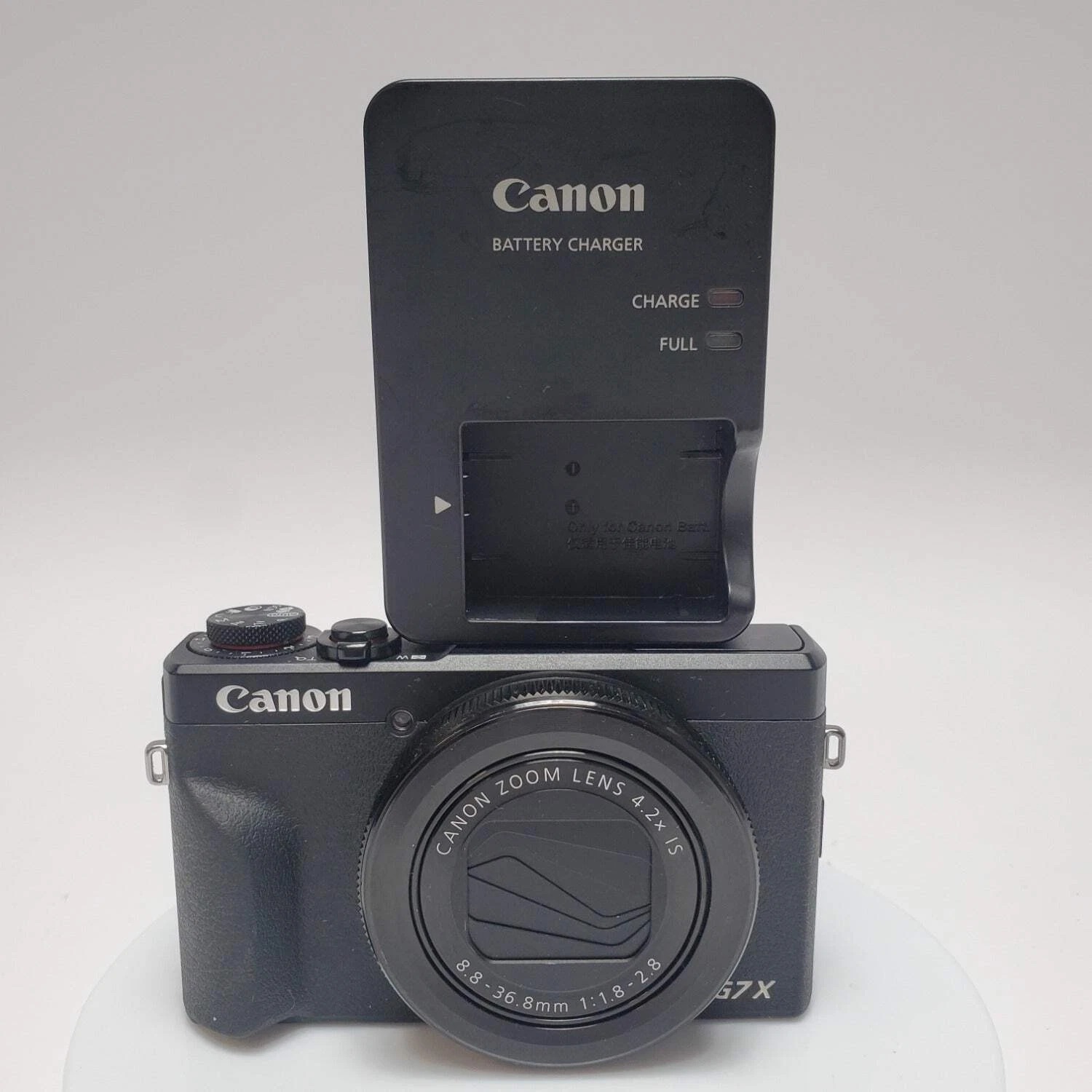 Canon G7X Mark III 20.1MP 4K HDR Compact Camera thumbnail 1