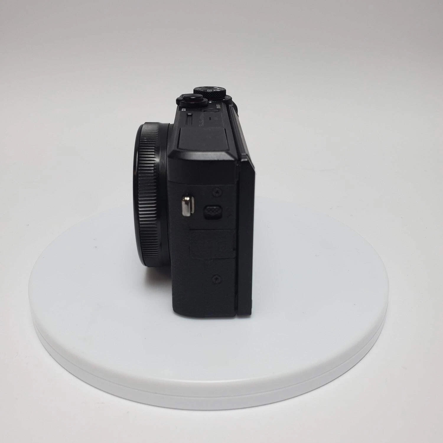 Canon G7X Mark III 20.1MP 4K HDR Compact Camera thumbnail 5