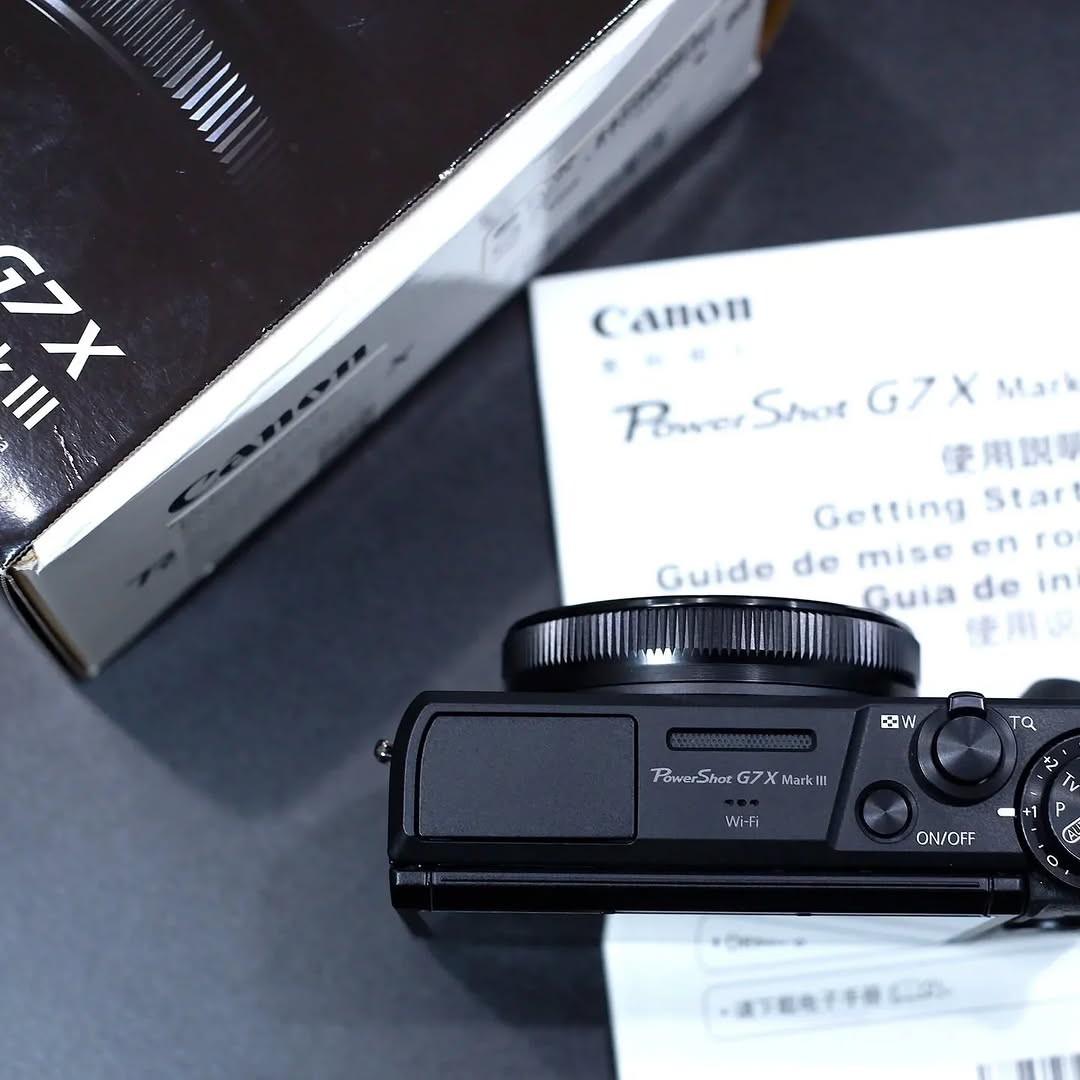 Canon PowerShot G7X Mark lll - Like New - Black thumbnail 4