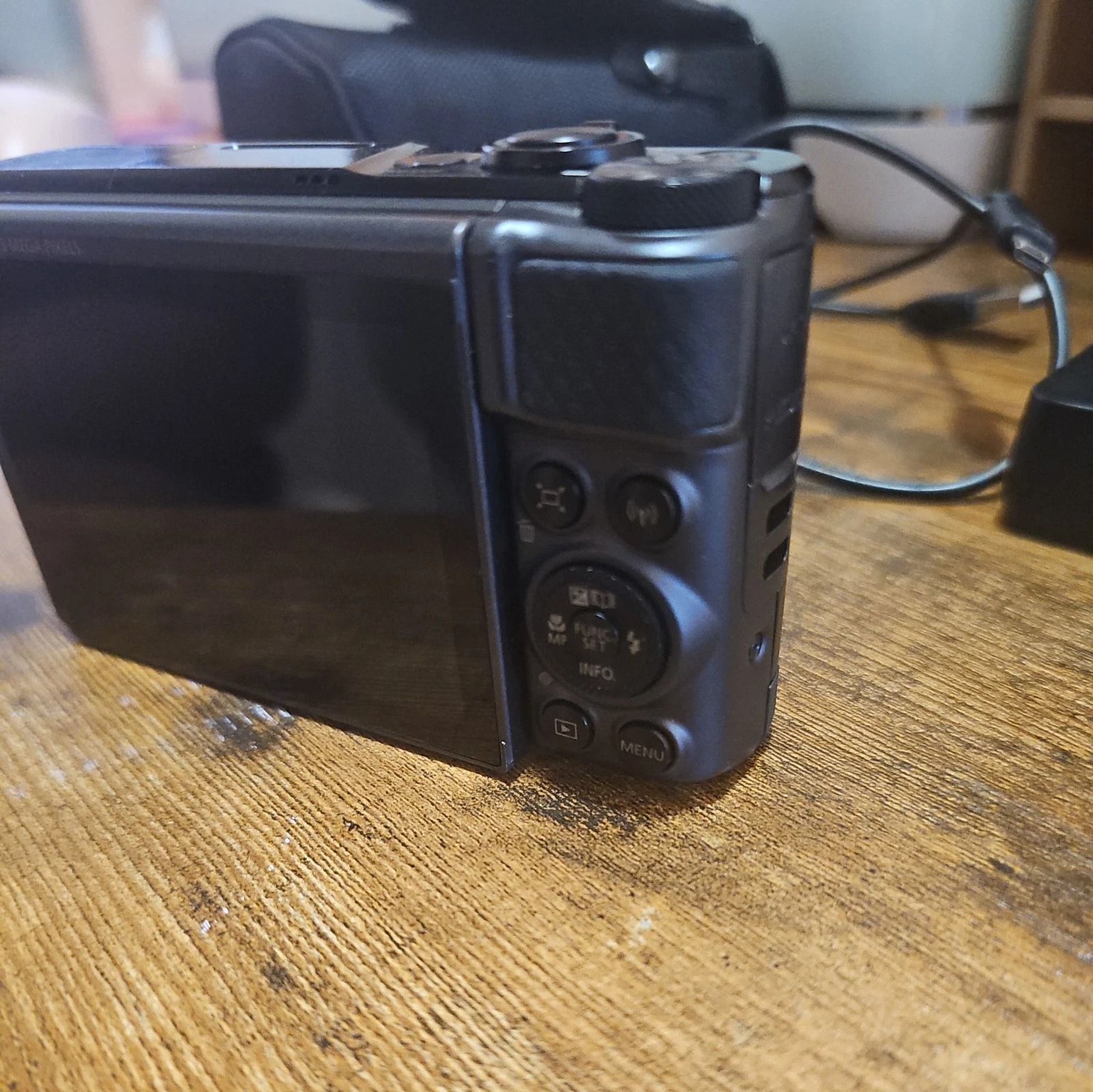 Canon PowerShot SX730 HS – 20.3MP Full HD Camera – 40× Zoom – Black thumbnail 10