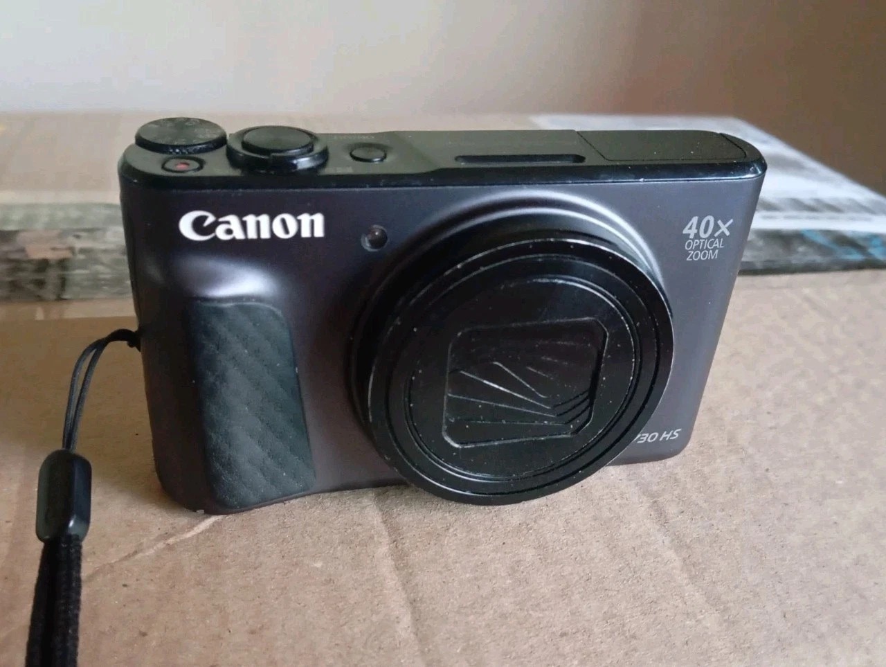 Canon PowerShot SX730 HS 20.3MP Point & Shoot Digital Camera – Black  thumbnail 2