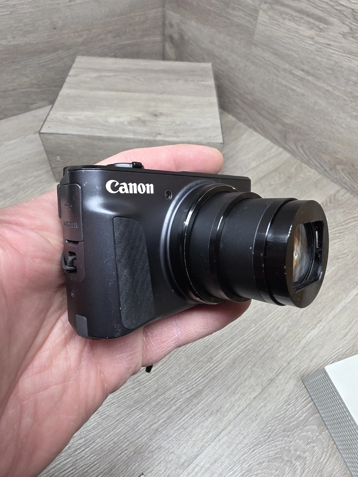 Canon PowerShot SX730 HS 20.3MP Digital Camera thumbnail 5