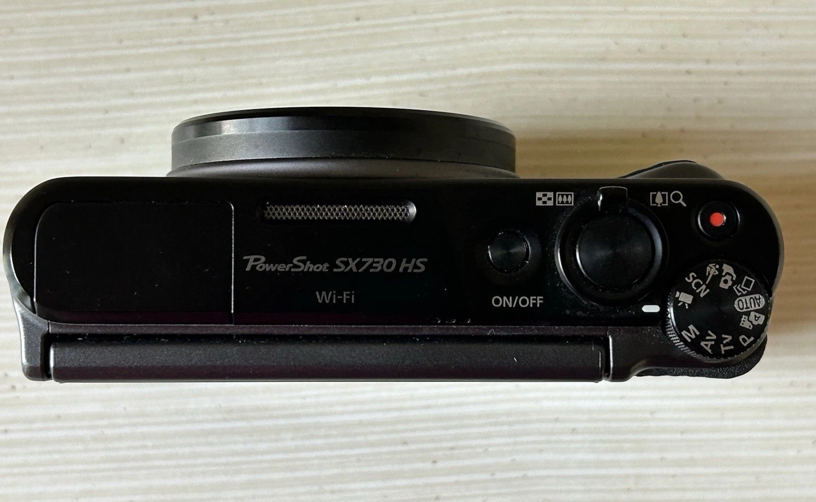 Canon PowerShot SX730 HS Digital Camera – 20.3MP – 40x Optical Zoom – 3" Tilt LCD thumbnail 13