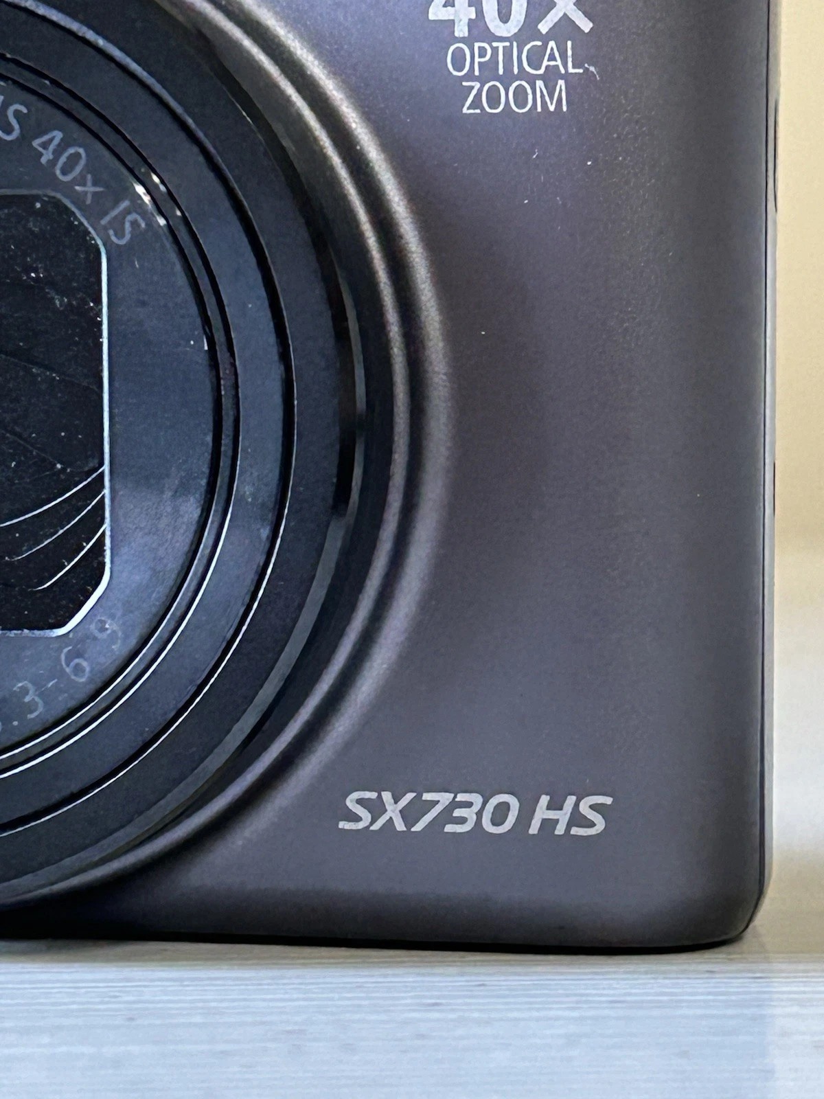 Canon PowerShot SX730 HS Digital Camera – 20.3MP – 40x Optical Zoom – 3" Tilt LCD thumbnail 2