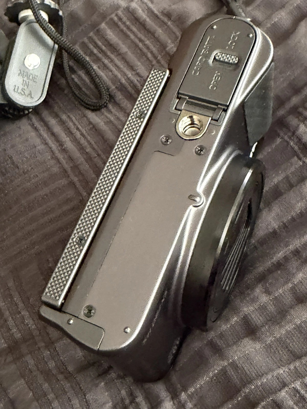 Canon PowerShot SX730 HS Digital Camera Bundle – Case, Charger & 2 Batteries Included thumbnail 10