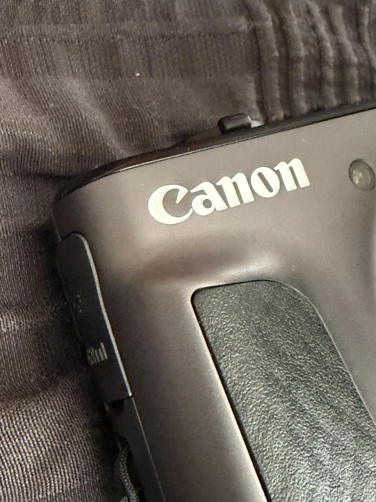 Canon PowerShot SX730 HS Digital Camera Bundle – Case, Charger & 2 Batteries Included thumbnail 12