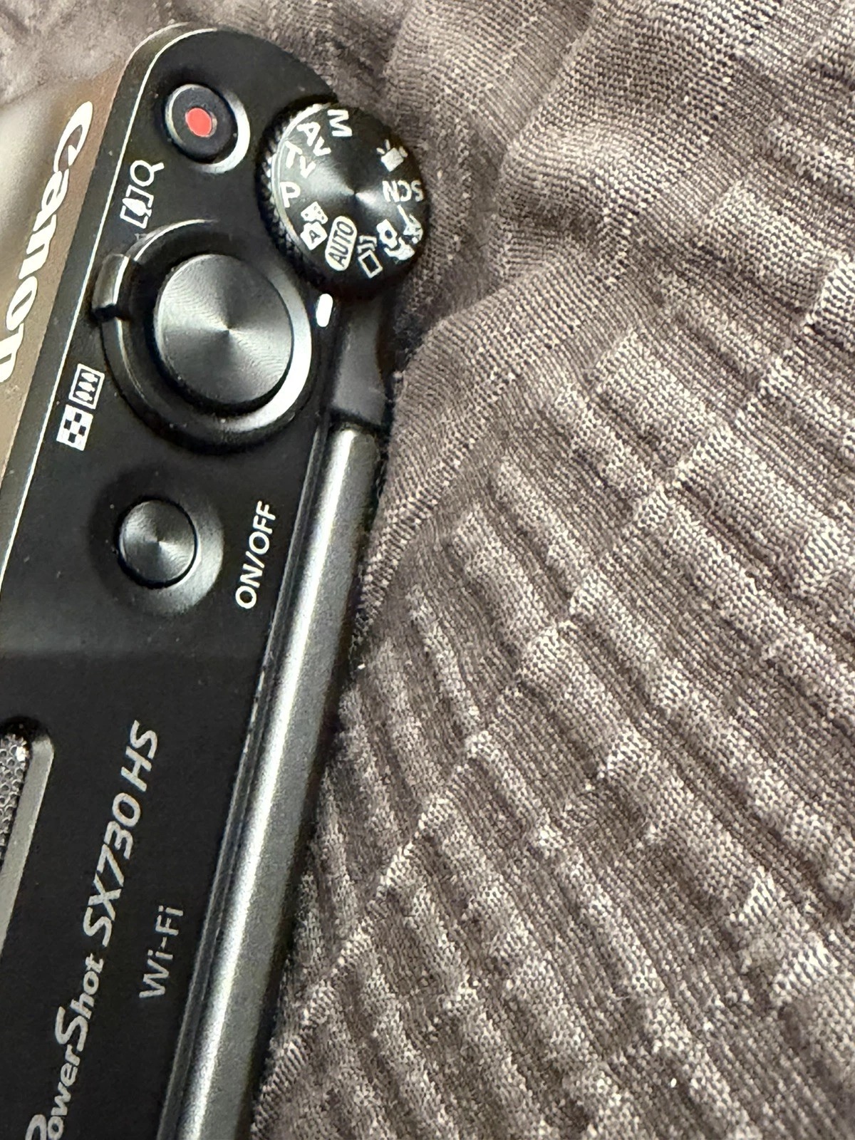 Canon PowerShot SX730 HS Digital Camera Bundle – Case, Charger & 2 Batteries Included thumbnail 13