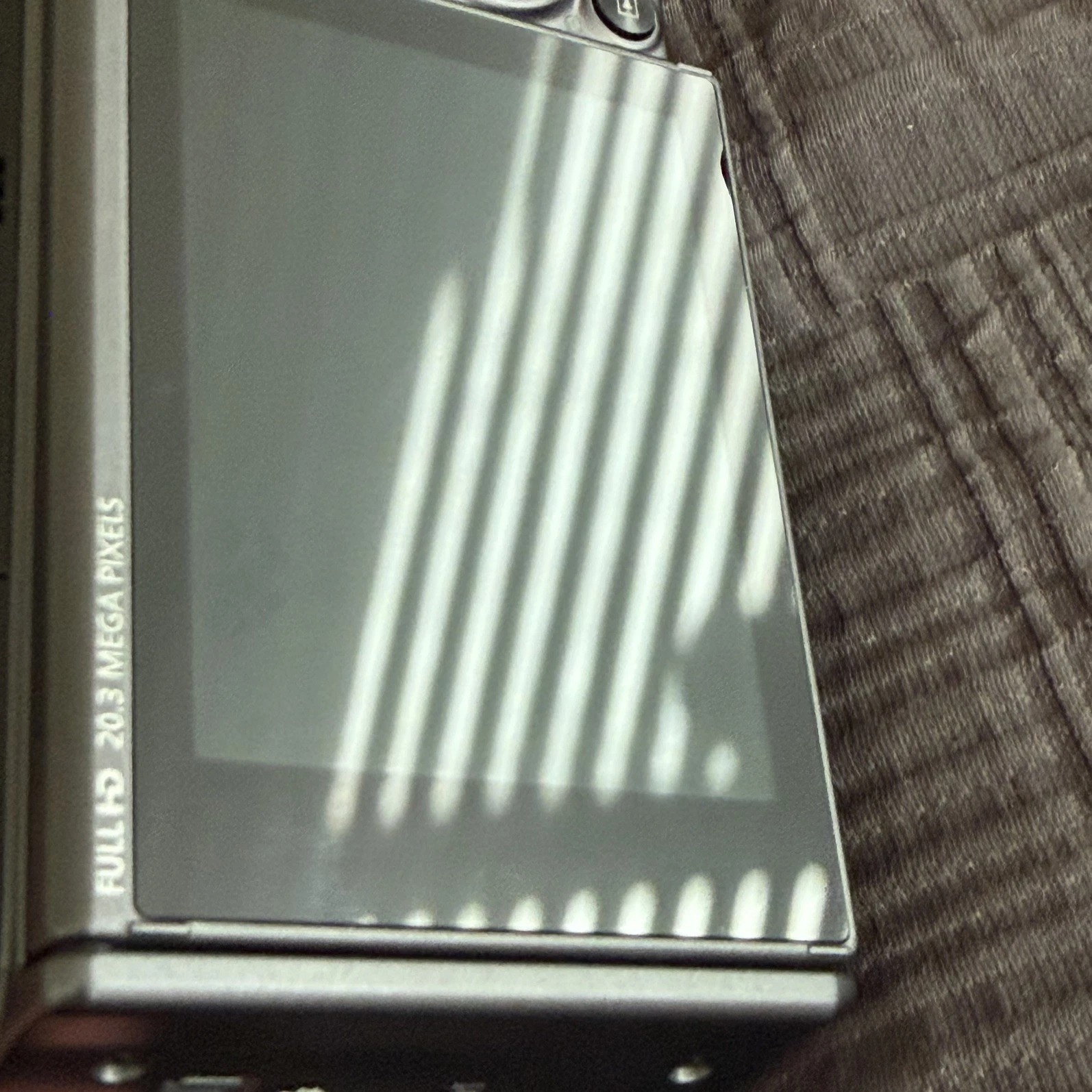 Canon PowerShot SX730 HS Digital Camera Bundle – Case, Charger & 2 Batteries Included thumbnail 6