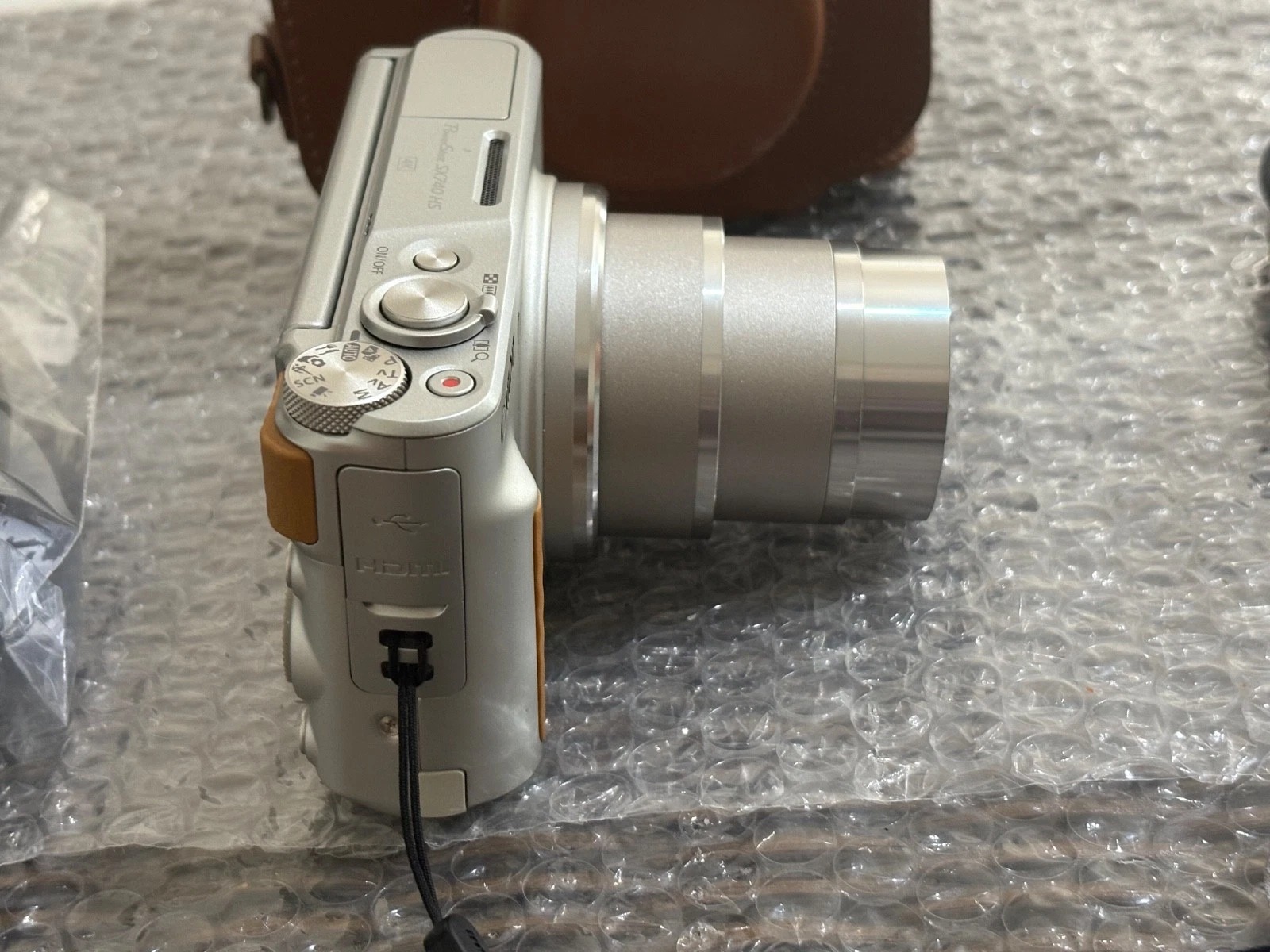 Canon PowerShot SX740 HS 20.3 4K Compact Digital Camera w/ Case,Charger,Nice thumbnail 13