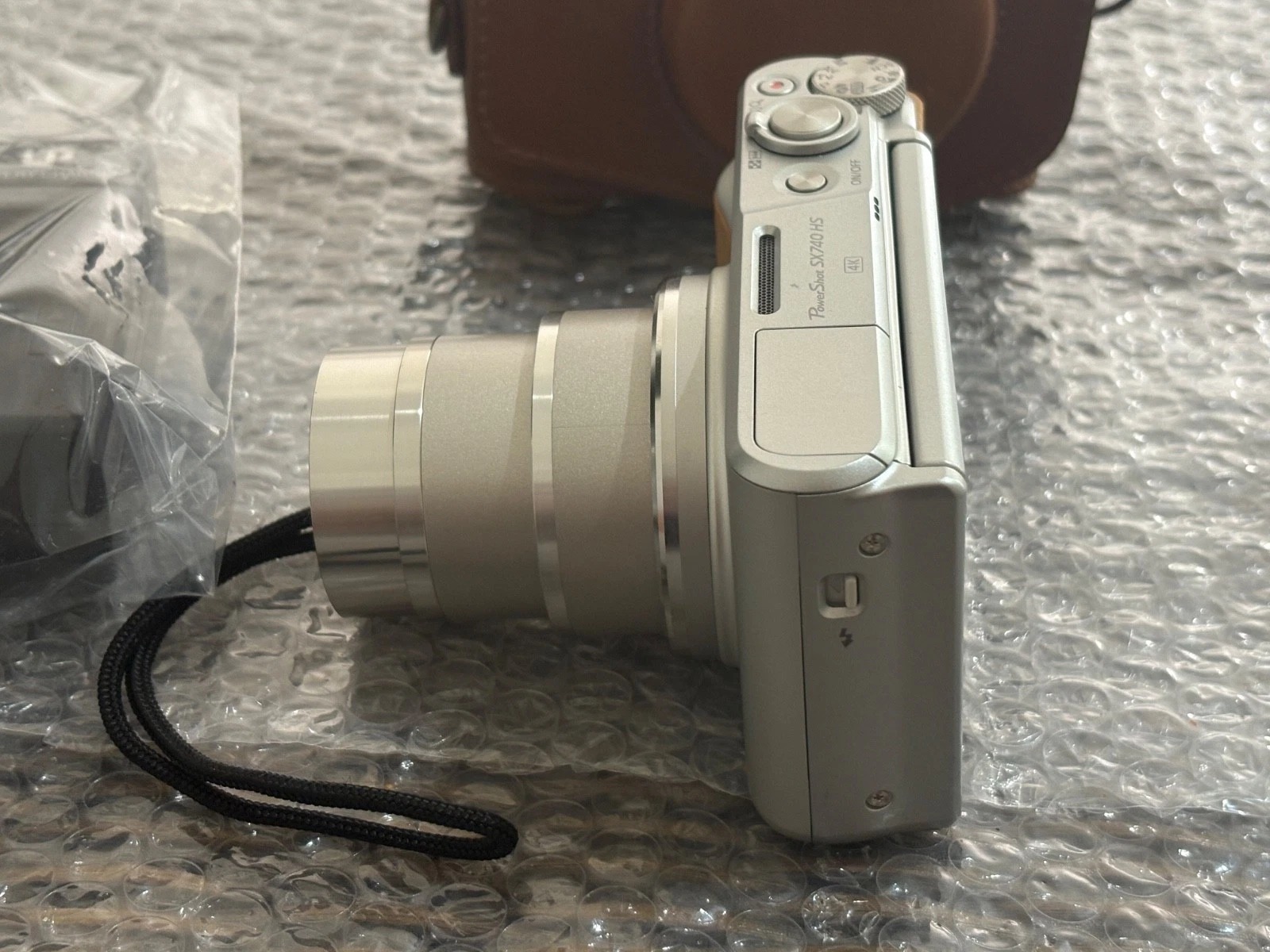 Canon PowerShot SX740 HS 20.3 4K Compact Digital Camera w/ Case,Charger,Nice thumbnail 15