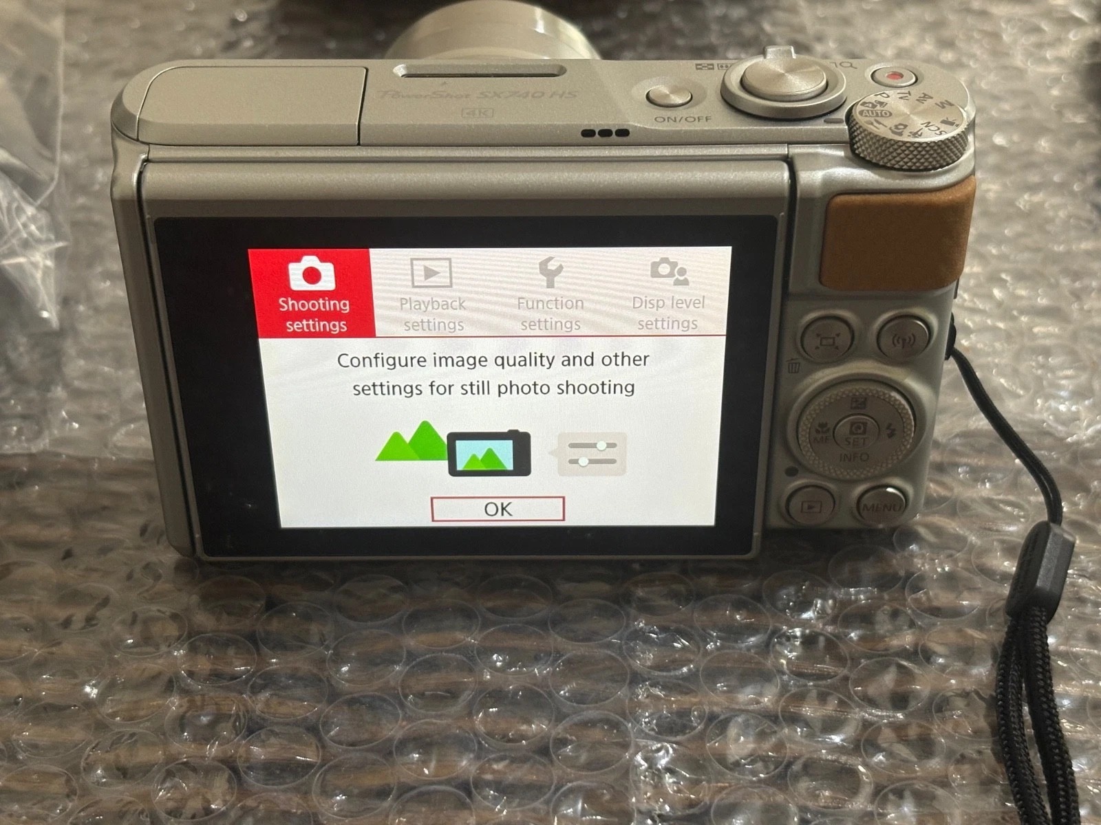 Canon PowerShot SX740 HS 20.3 4K Compact Digital Camera w/ Case,Charger,Nice thumbnail 5