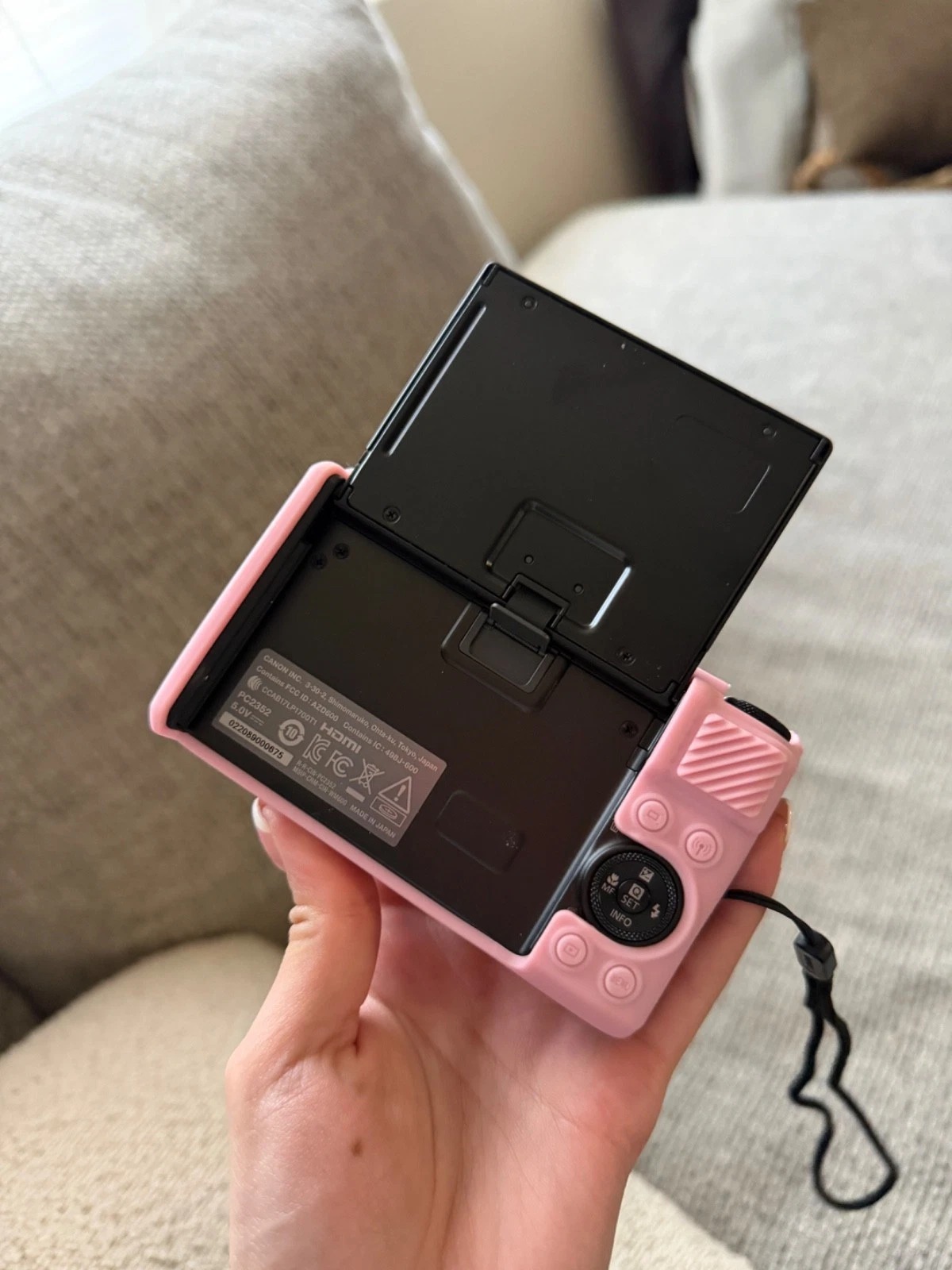 Canon PowerShot SX740 HS – 20.3 Megapixel Camera (Black) thumbnail 7