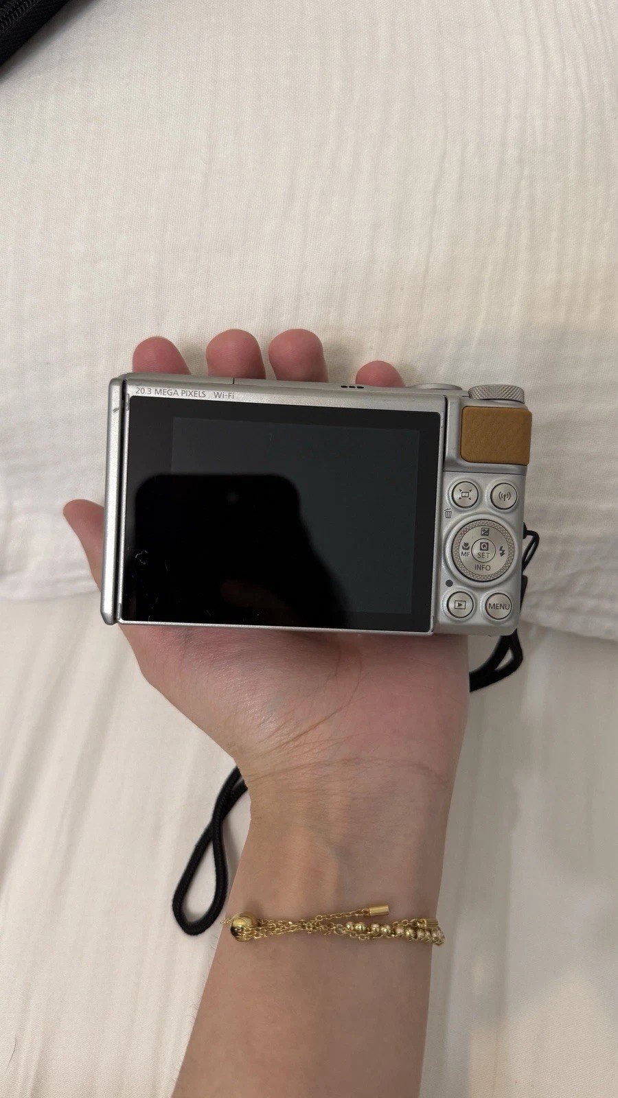 Canon PowerShot SX740 HS 20.3MP 40x Optical Zoom Digital Camera Silve thumbnail 2