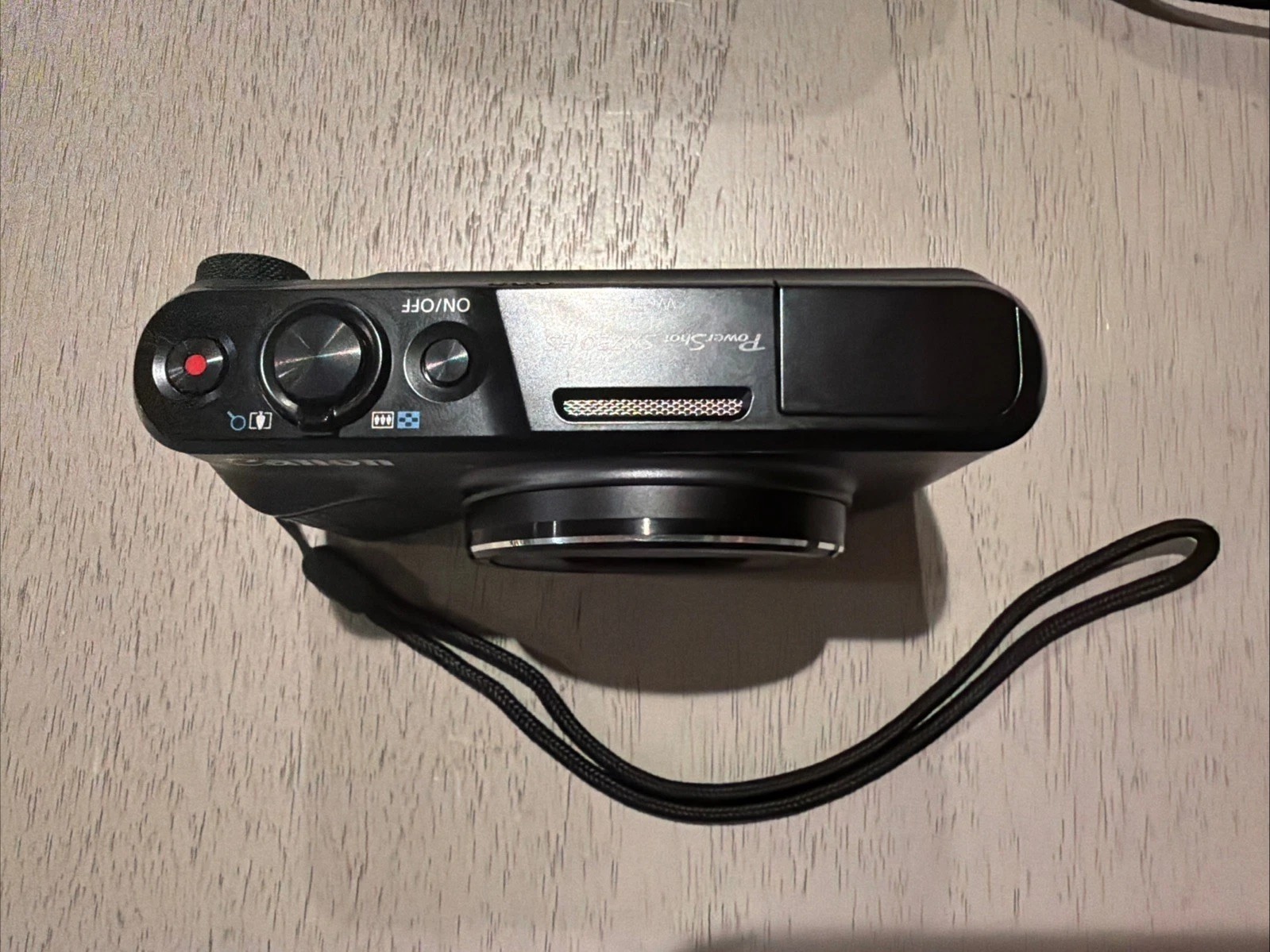 Canon PowerShot SX740 HS 20.3MP 40x Zoom Black Wi-Fi 4K Digital Camera thumbnail 6