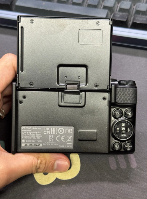 Canon PowerShot SX740 HS 20.3MP Digital Camera - Black  thumbnail 2