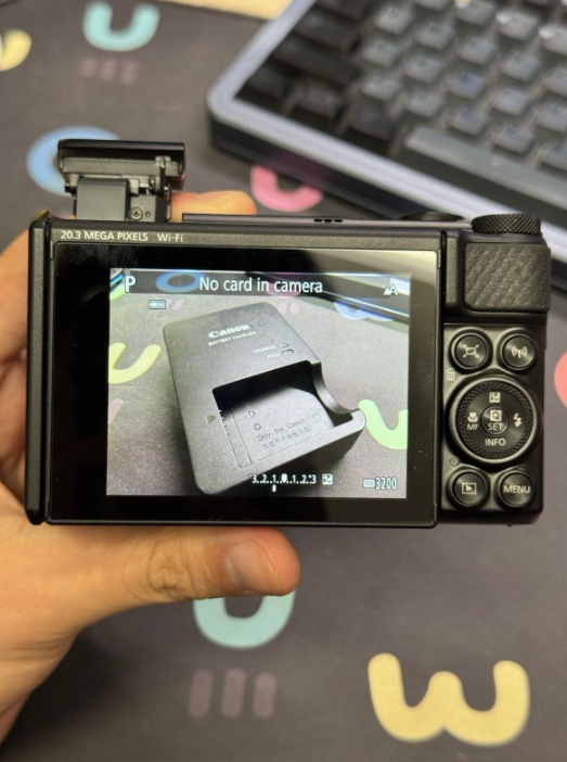 Canon PowerShot SX740 HS 20.3MP Digital Camera - Black  thumbnail 5