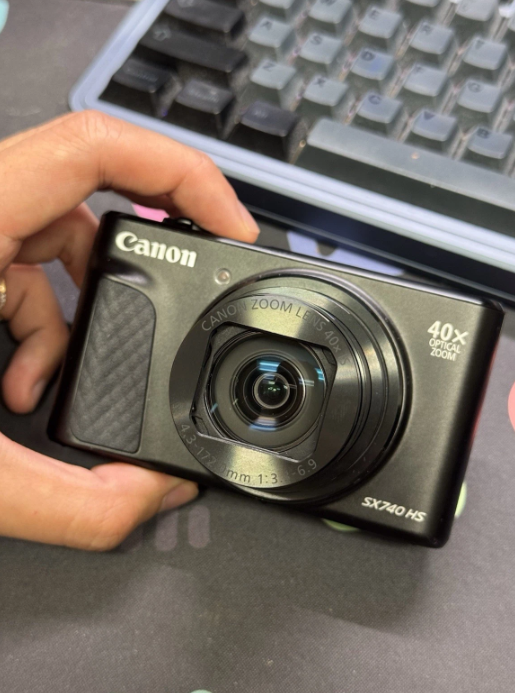 Canon PowerShot SX740 HS 20.3MP Digital Camera - Black  thumbnail 8