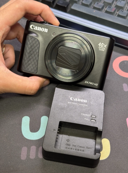 Canon PowerShot SX740 HS 20.3MP Digital Camera - Black  thumbnail 9