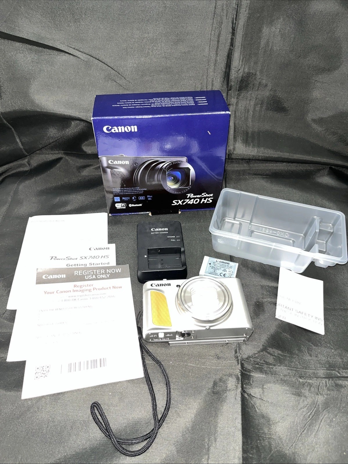 Canon PowerShot SX740 HS 20.3MP Digital Camera – Silver (MINT) thumbnail 2
