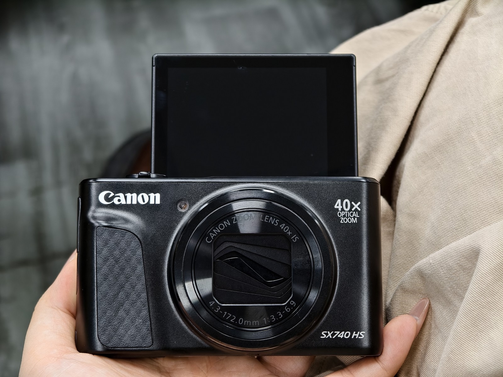 Canon PowerShot SX740 HS 20MP 40 x Zoom 4K Digital Point & Shoot Camera thumbnail 1