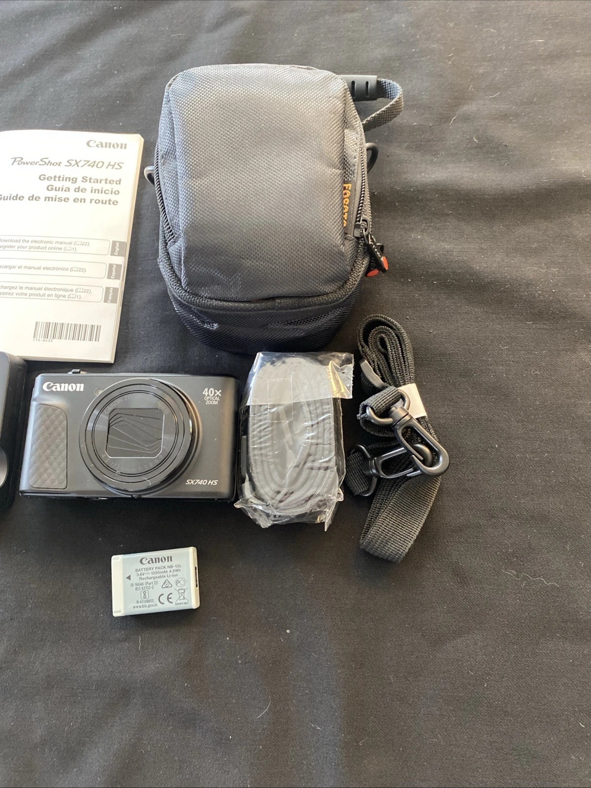 Canon PowerShot SX740 HS 20MP 40x Zoom 4K Digital Point thumbnail 2