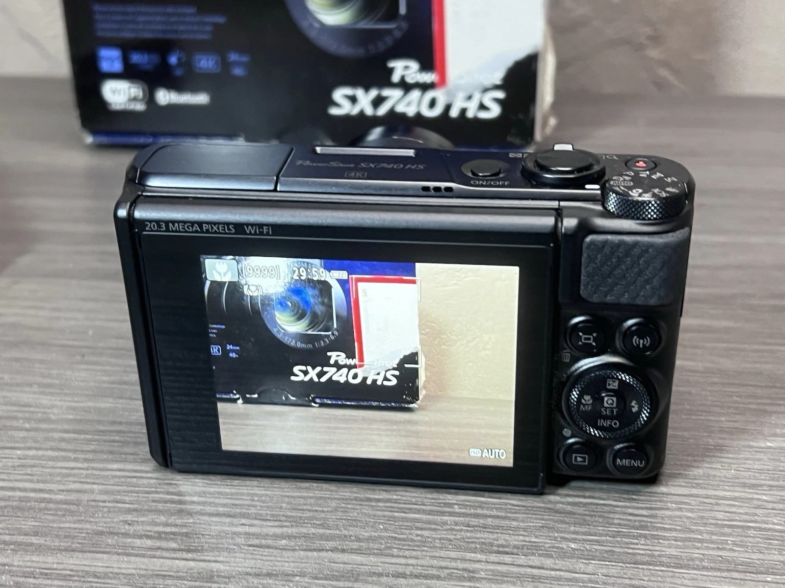 Canon PowerShot SX740 HS 20.3MP Point & Shoot Digital Camera  thumbnail 4