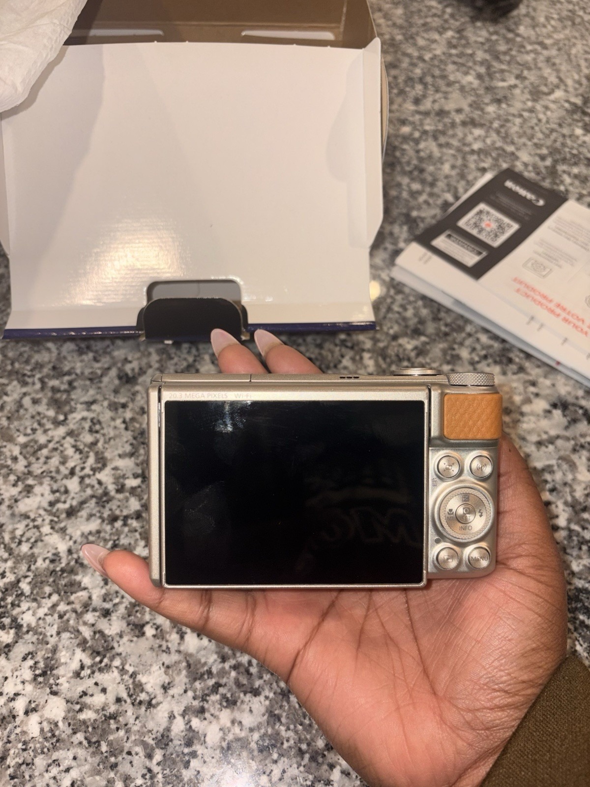 Canon PowerShot SX740 HS 40x Zoom 20.3MP Wi‑Fi Bluetooth 4K Silver Camera thumbnail 4