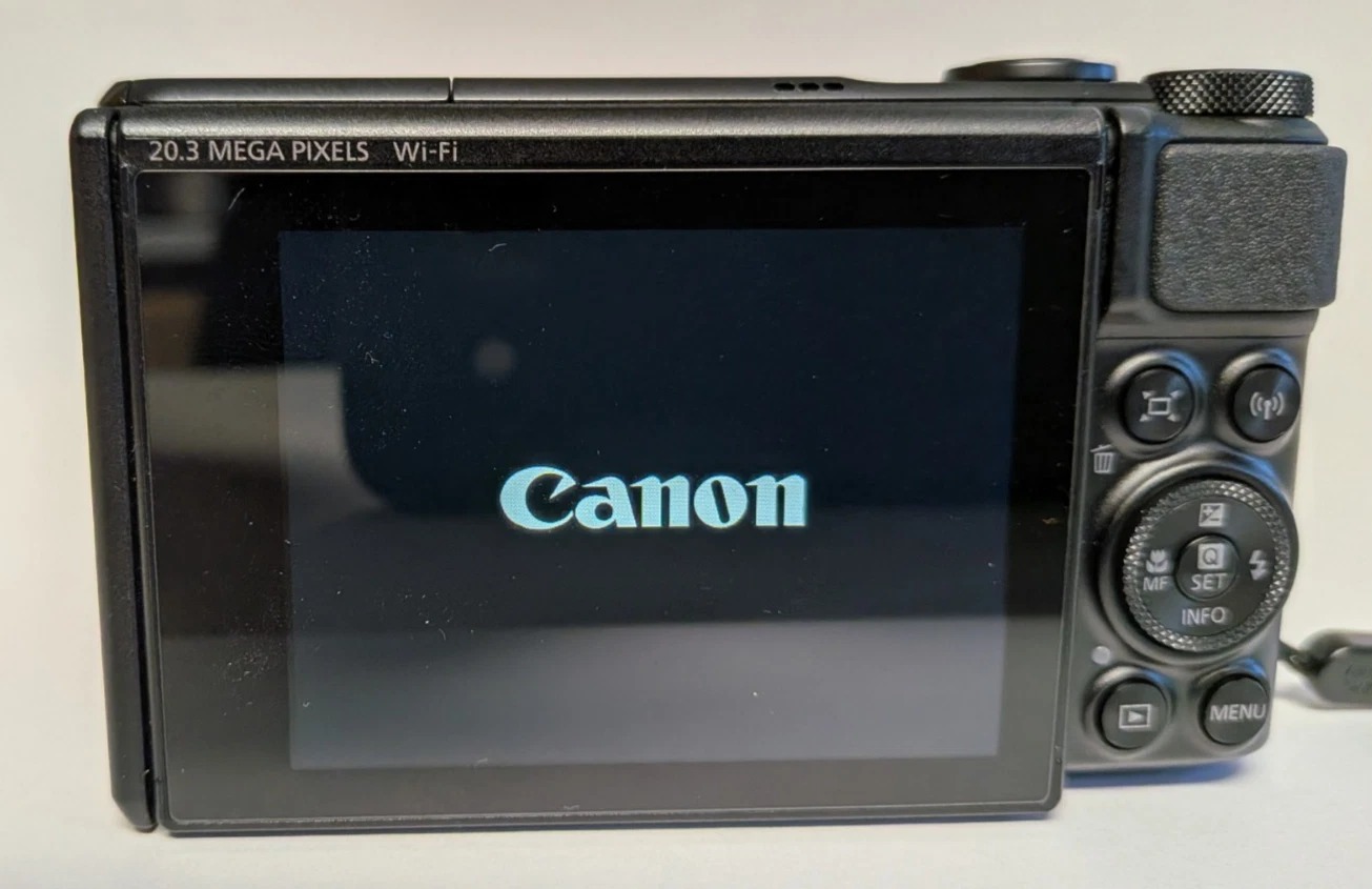 Canon PowerShot SX740 HS 20.3MP Compact Digital Camera thumbnail 4