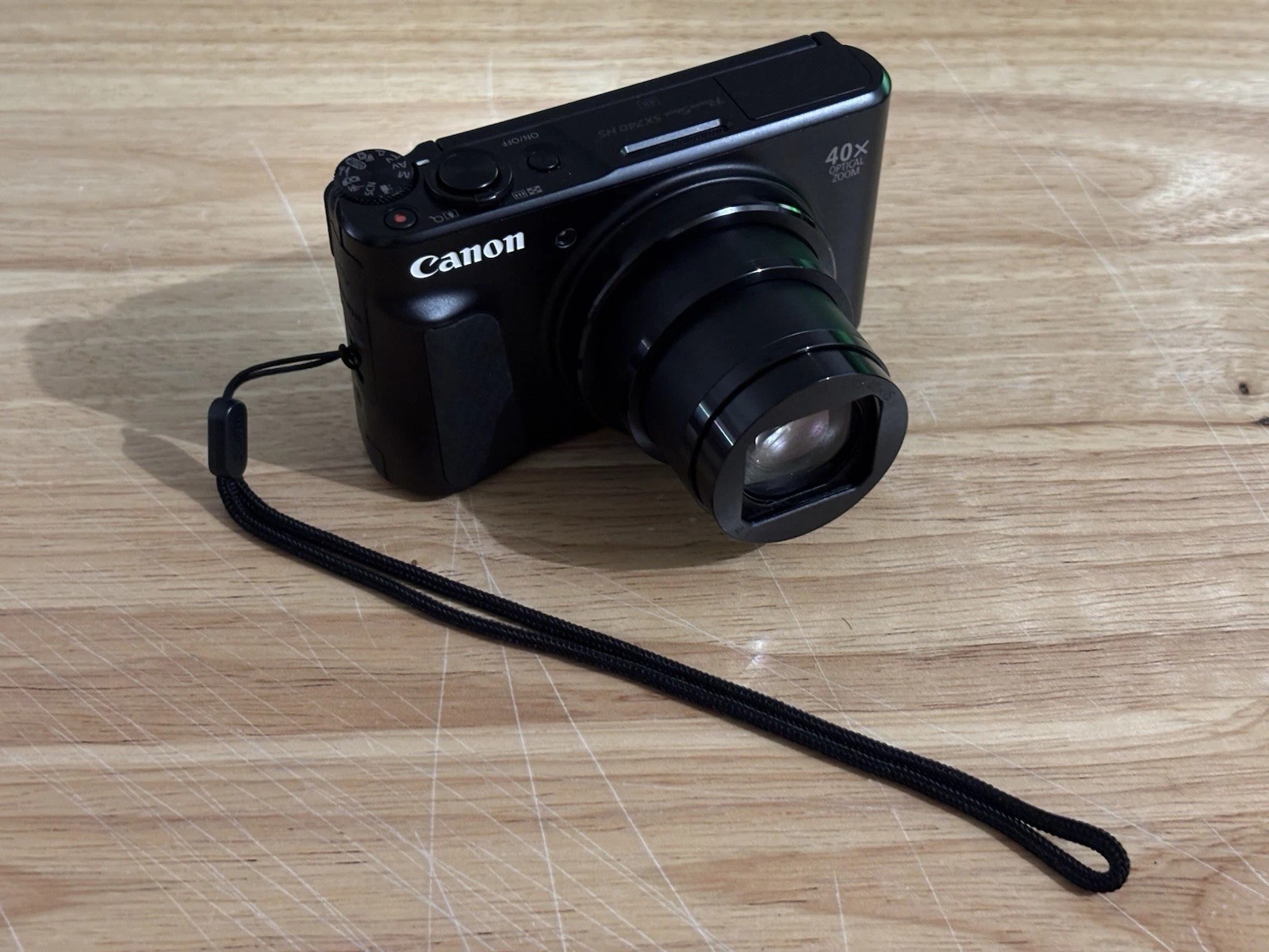 Canon PowerShot SX740 HS – 4K UHD Compact Digital Camera (Black) 20.3MP thumbnail 2