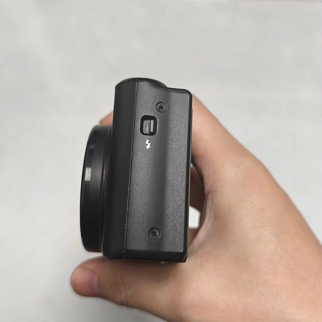 Canon PowerShot SX740 HS Digital Camera 20.3MP 40x Optical Zoom Built-in Wi-Fi thumbnail 9