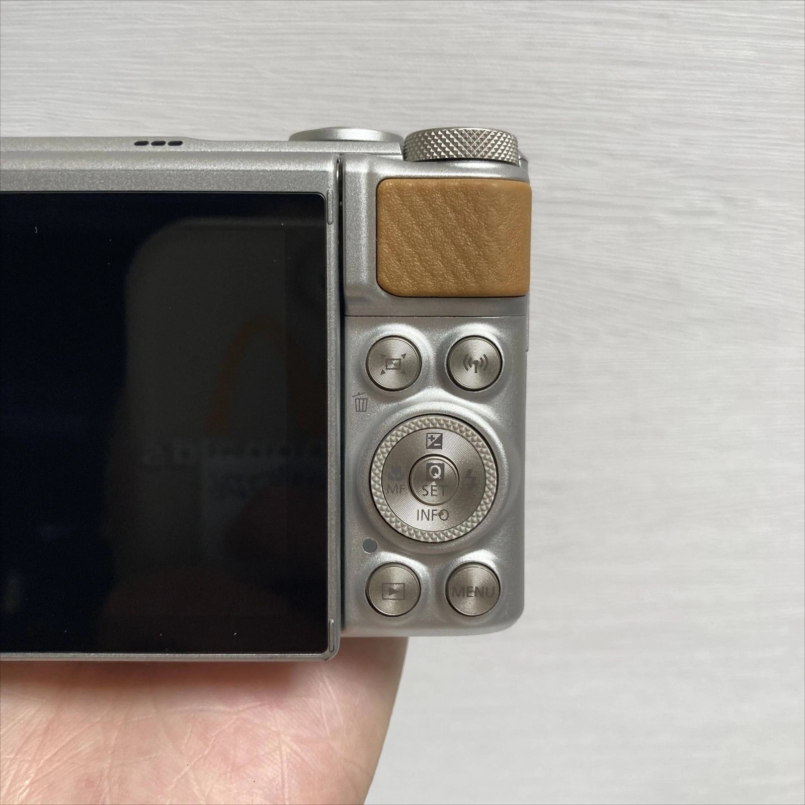 Canon PowerShot SX740 HS Digital Camera 20.3MP 40xOptical Zoom Bluetooth 99% New thumbnail 9