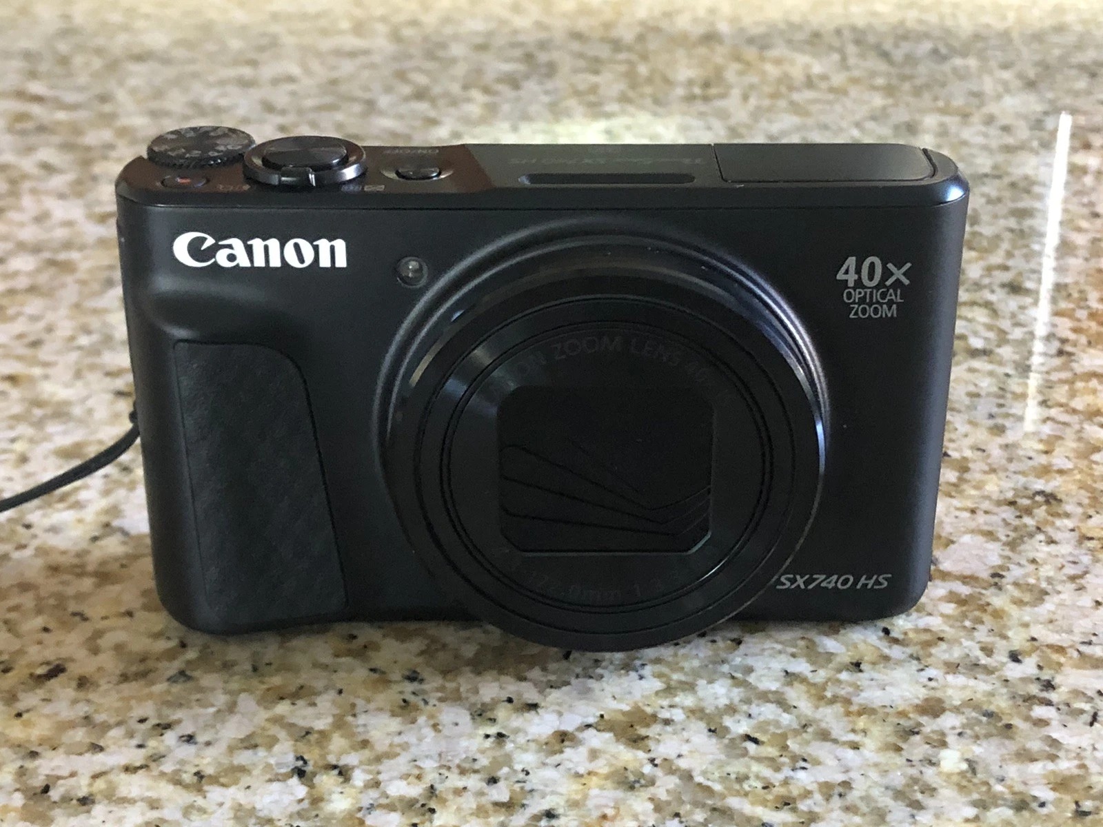 Canon PowerShot SX740 HS Digital Camera – Excellent Condition (9.9/10) thumbnail 1