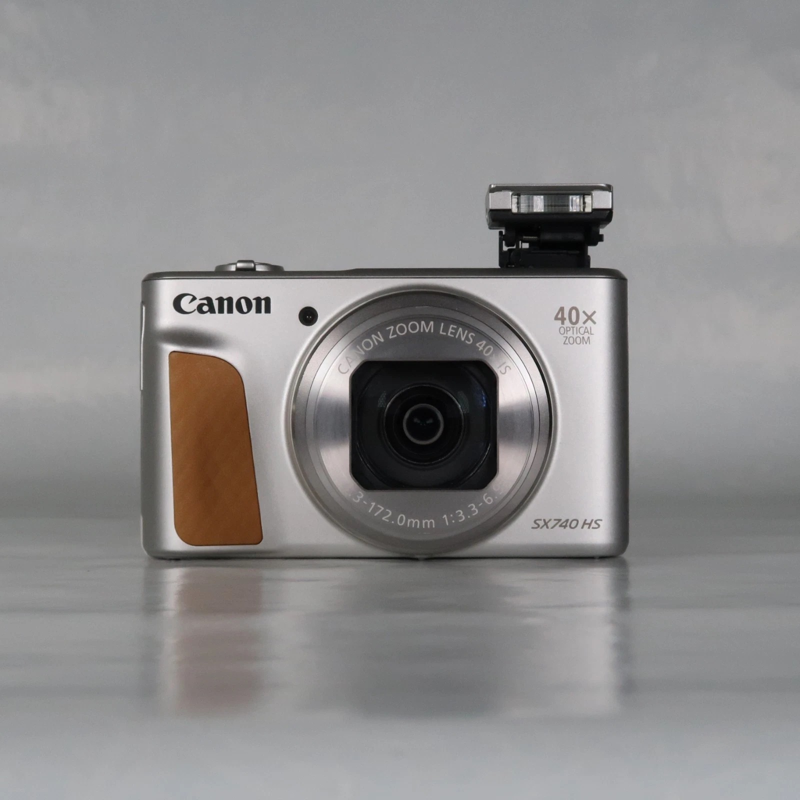 Canon Powershot SX740 HS Digital Camera Silver 20.3MP, SD, Case, Manual thumbnail 3