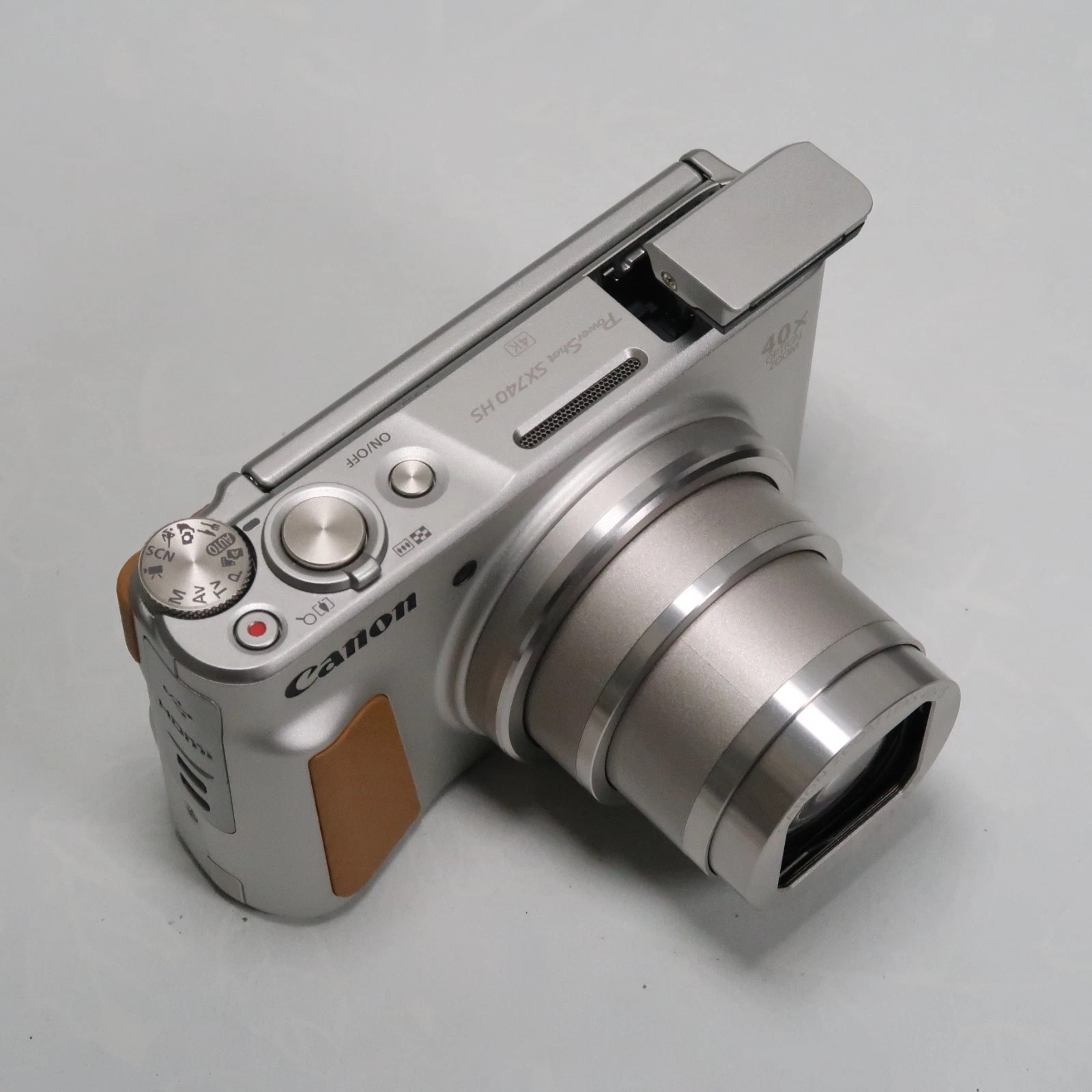 Canon Powershot SX740 HS Digital Camera Silver 20.3MP, SD, Case, Manual thumbnail 5