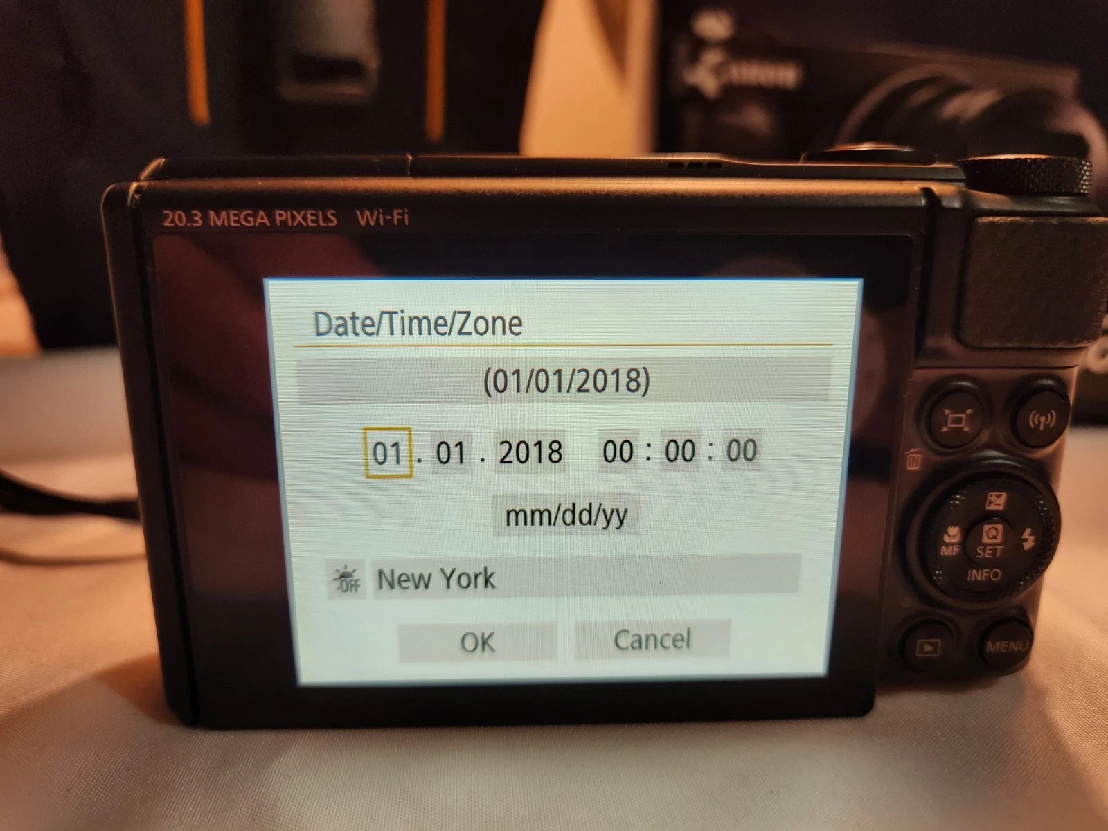 Canon PowerShot SX740 HS Digital Camera W/ Lowepro Case & Original Packaging thumbnail 7