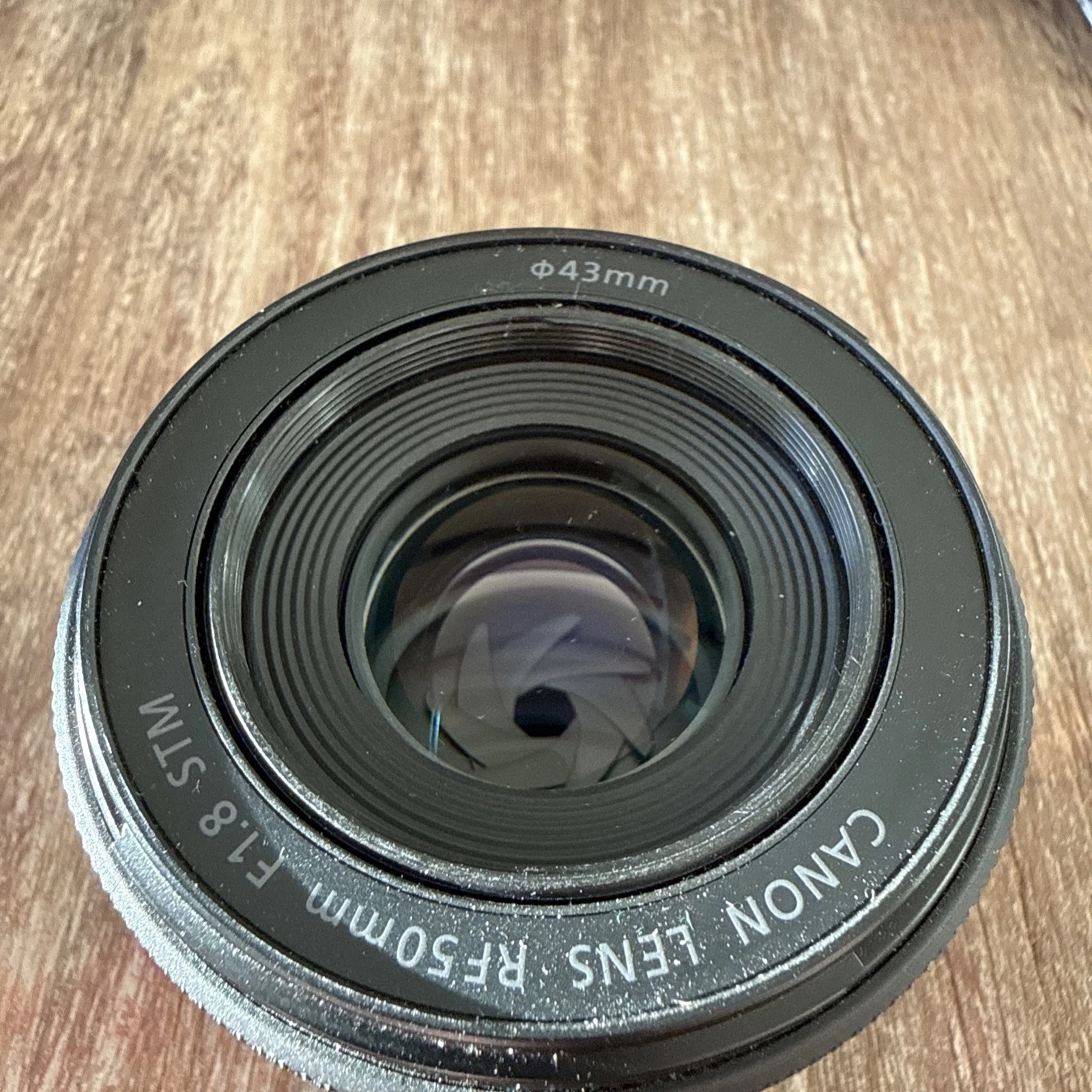 Canon RF 50 STM 50mm F/1.8 Lens thumbnail 2