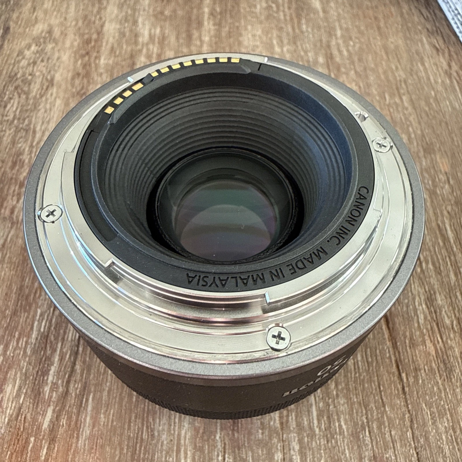 Canon RF 50 STM 50mm F/1.8 Lens thumbnail 3