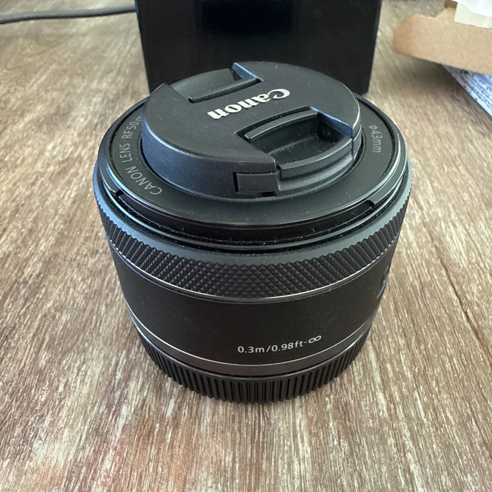 Canon RF 50 STM 50mm F/1.8 Lens thumbnail 6