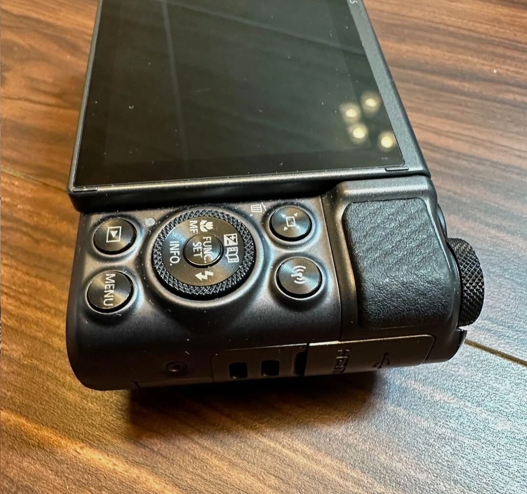 Canon PowerShot SX730 HS Digital Camera thumbnail 6