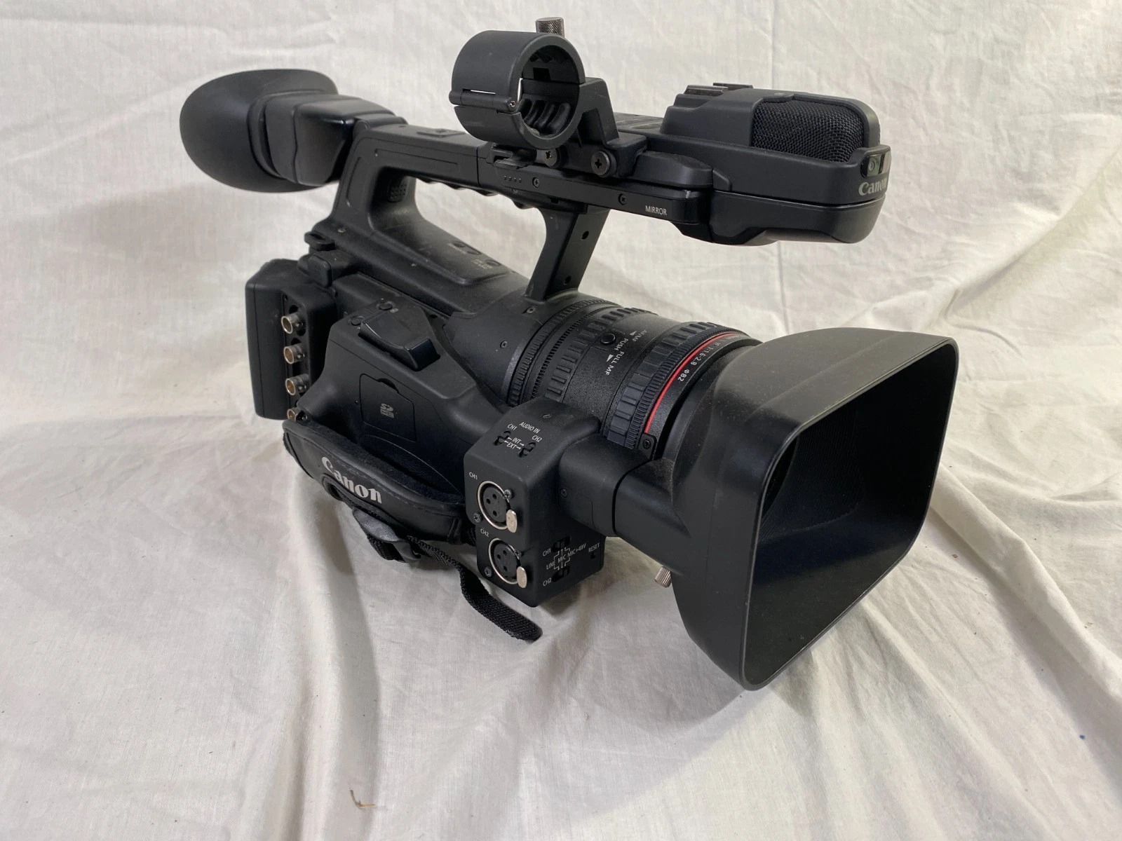 Canon XF305 Pro Video Camera Kit w/ Case & Accessories – Tested – Ships USA thumbnail 1