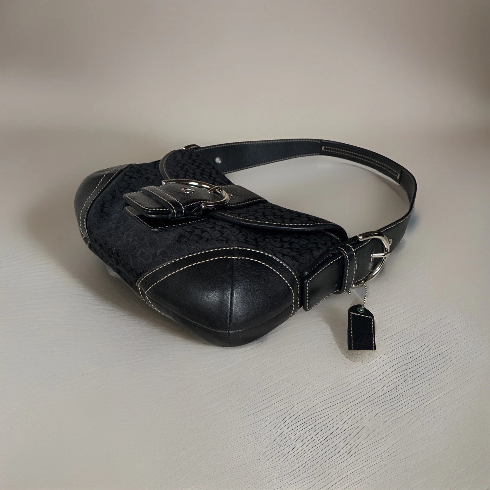 COACH 6818 Black Leather/Canvas Vintage Soho Hobo Signature C Buckle Flap Bag thumbnail 3