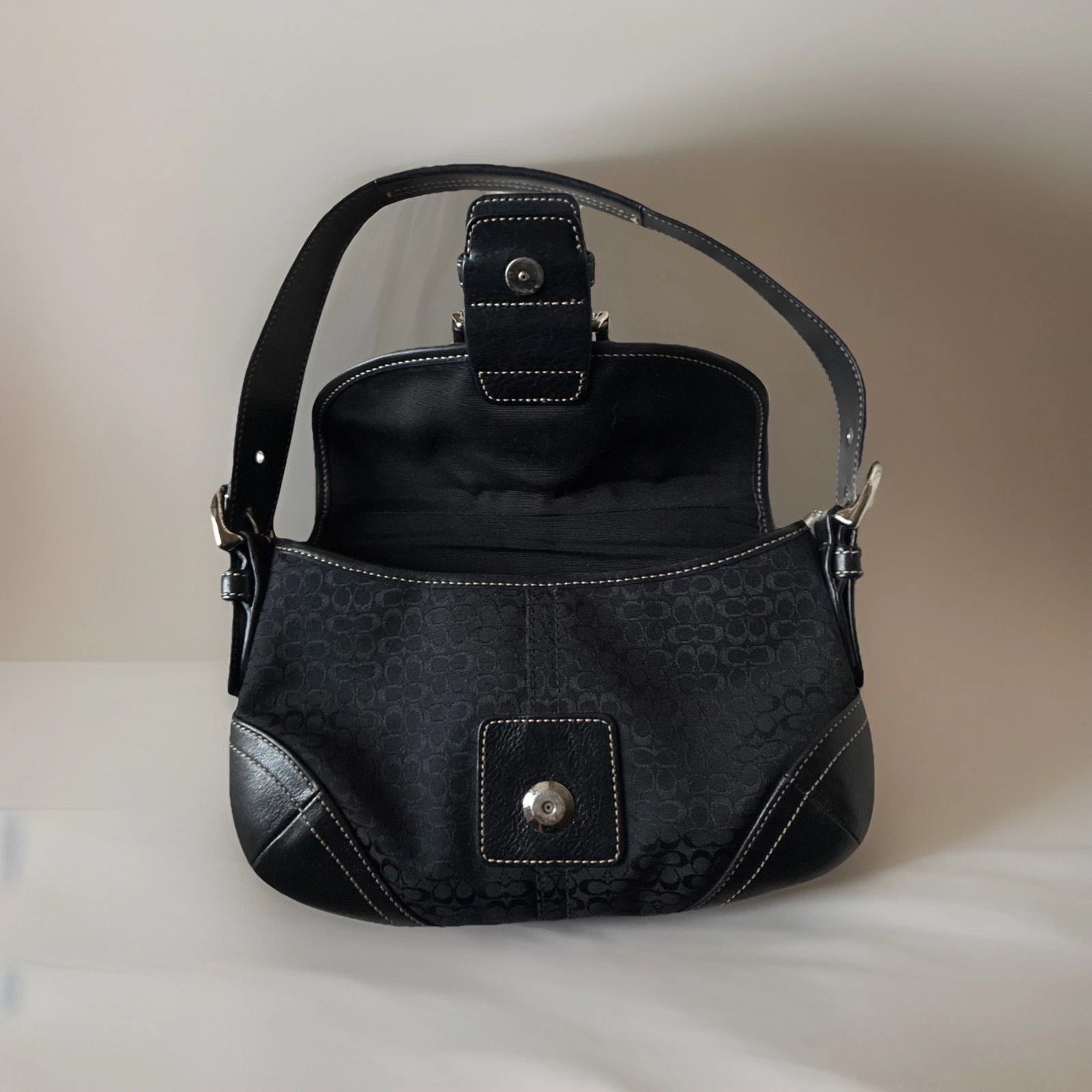 COACH 6818 Black Leather/Canvas Vintage Soho Hobo Signature C Buckle Flap Bag thumbnail 4